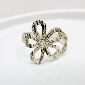 Vintage Sterling Silver Flower Ring Size 7